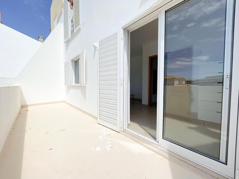 Gale Premium House - Pet Friendly Villa อัลบูเฟรา ภายนอก รูปภาพ
