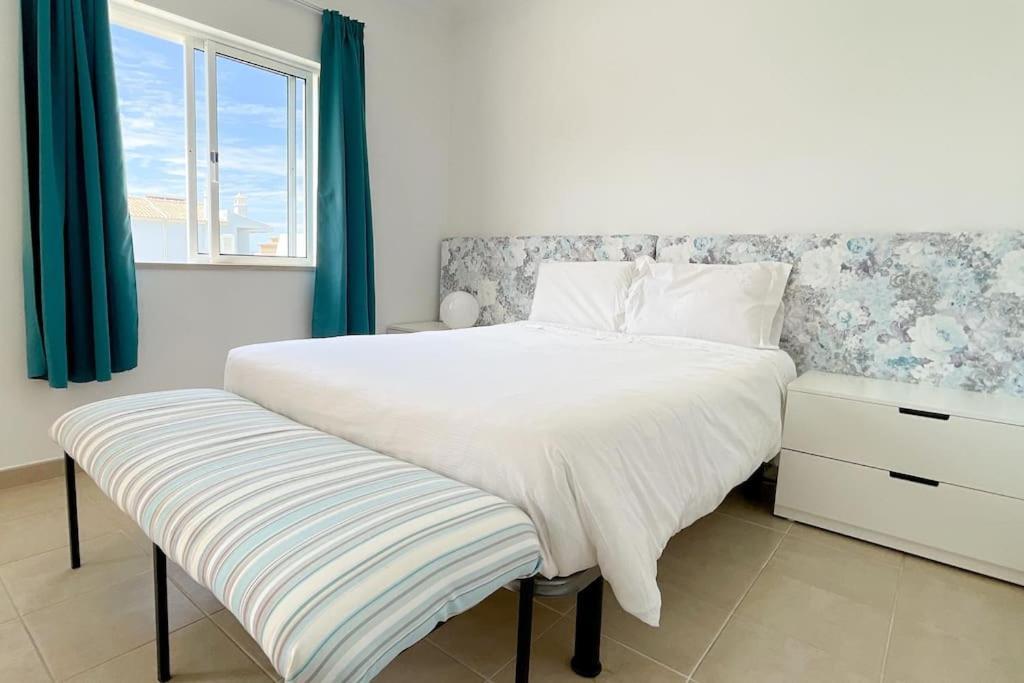 Gale Premium House - Pet Friendly Villa อัลบูเฟรา ภายนอก รูปภาพ