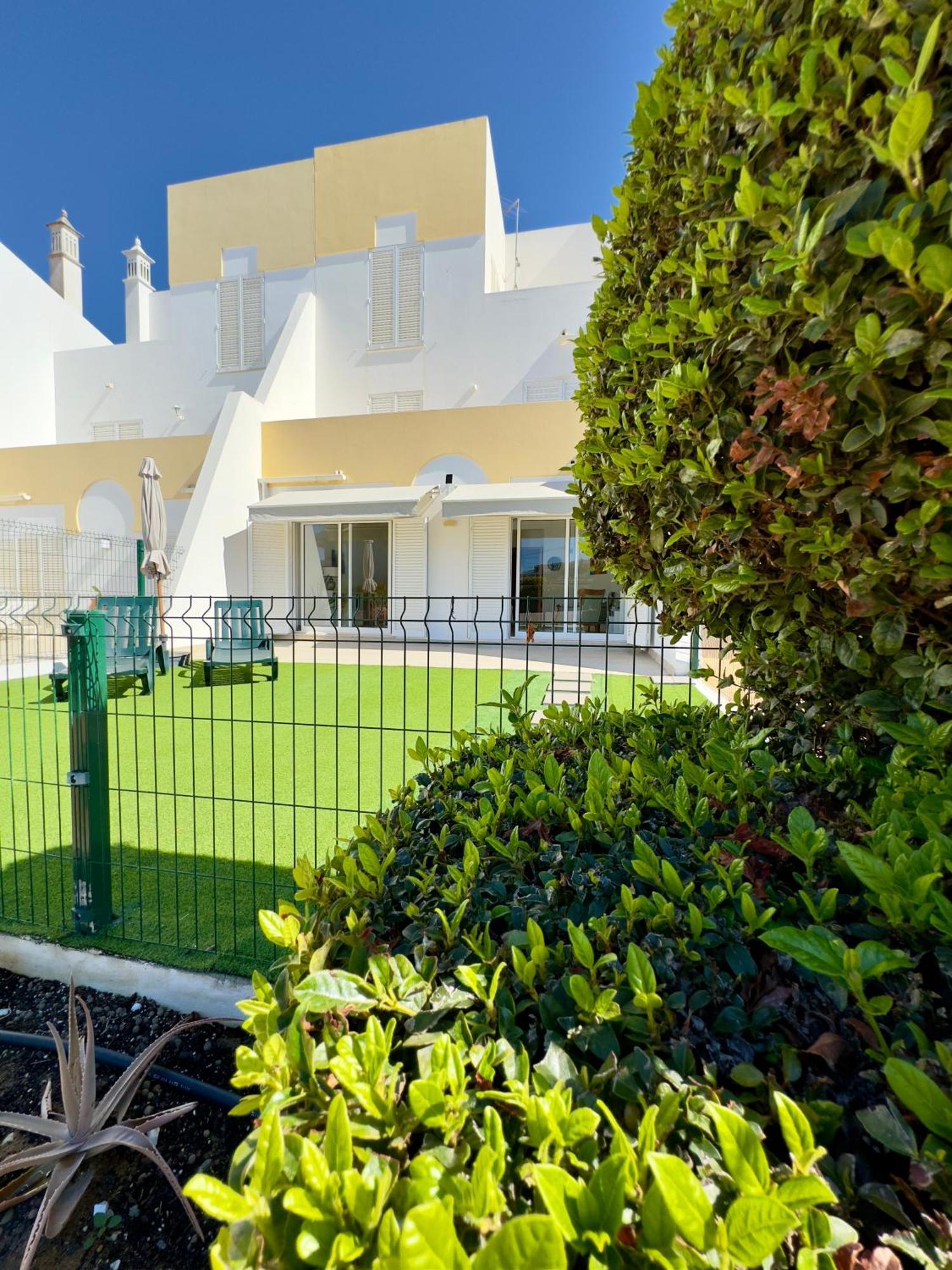 Gale Premium House - Pet Friendly Villa อัลบูเฟรา ภายนอก รูปภาพ