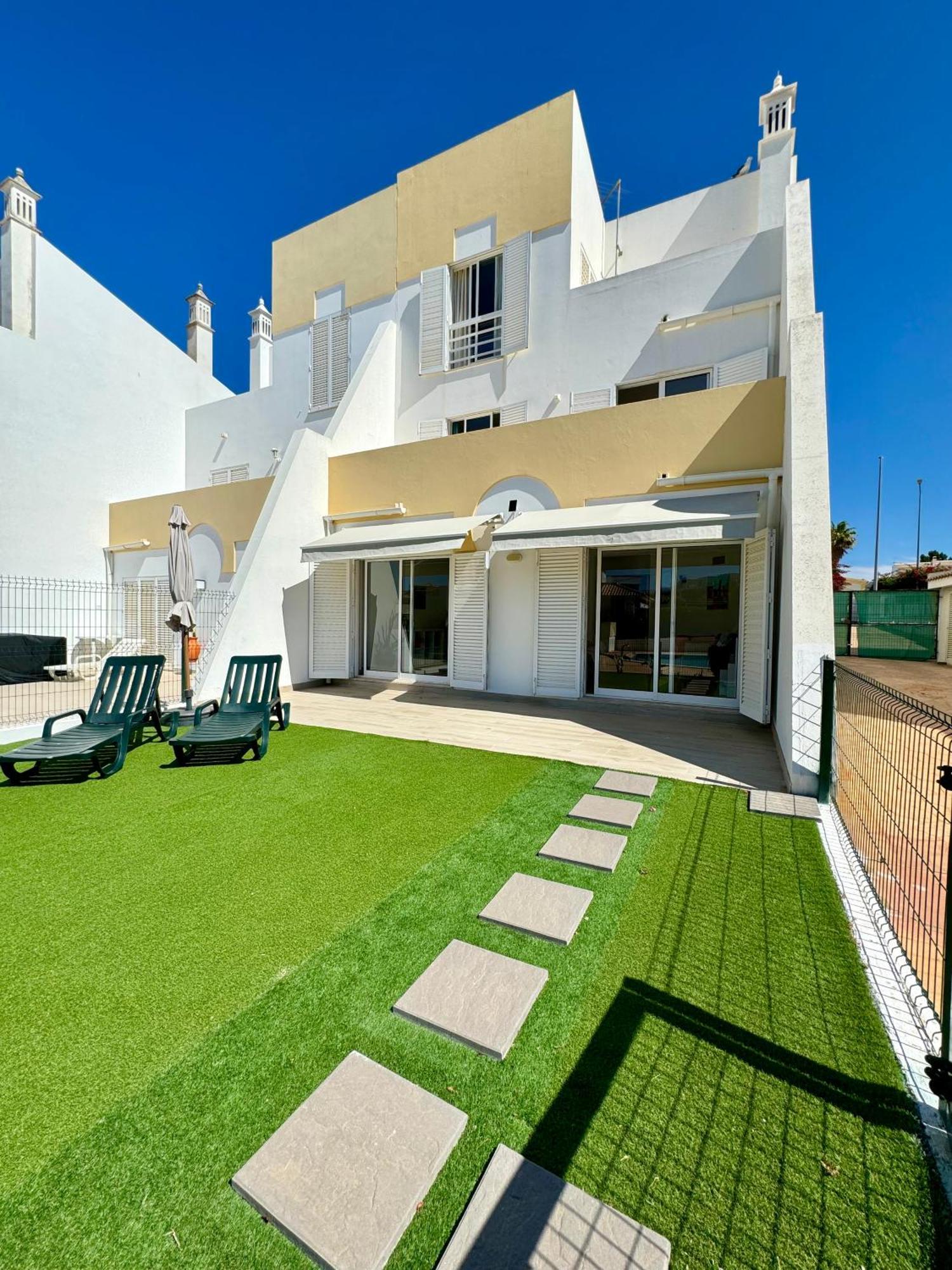 Gale Premium House - Pet Friendly Villa อัลบูเฟรา ภายนอก รูปภาพ