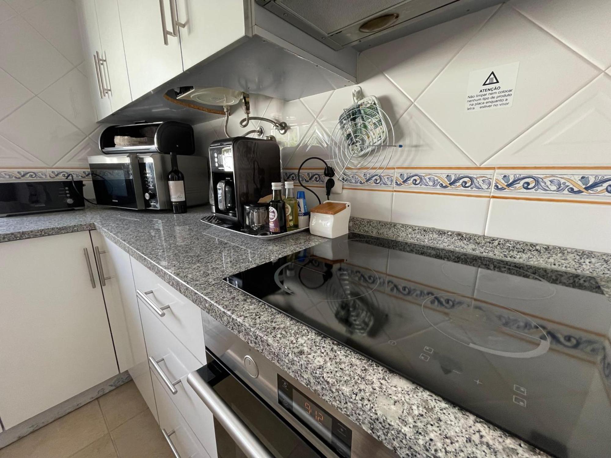 Gale Premium House - Pet Friendly Villa อัลบูเฟรา ภายนอก รูปภาพ