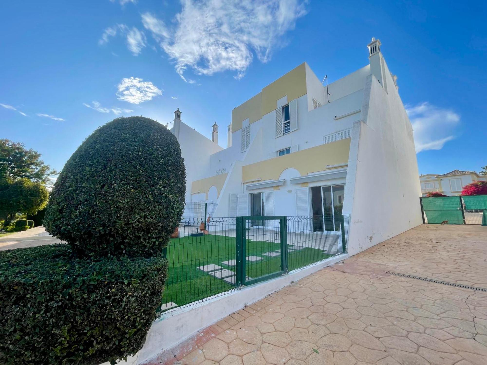 Gale Premium House - Pet Friendly Villa อัลบูเฟรา ภายนอก รูปภาพ